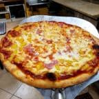 Best Hawaiian Pizza in Boca Raton, FL